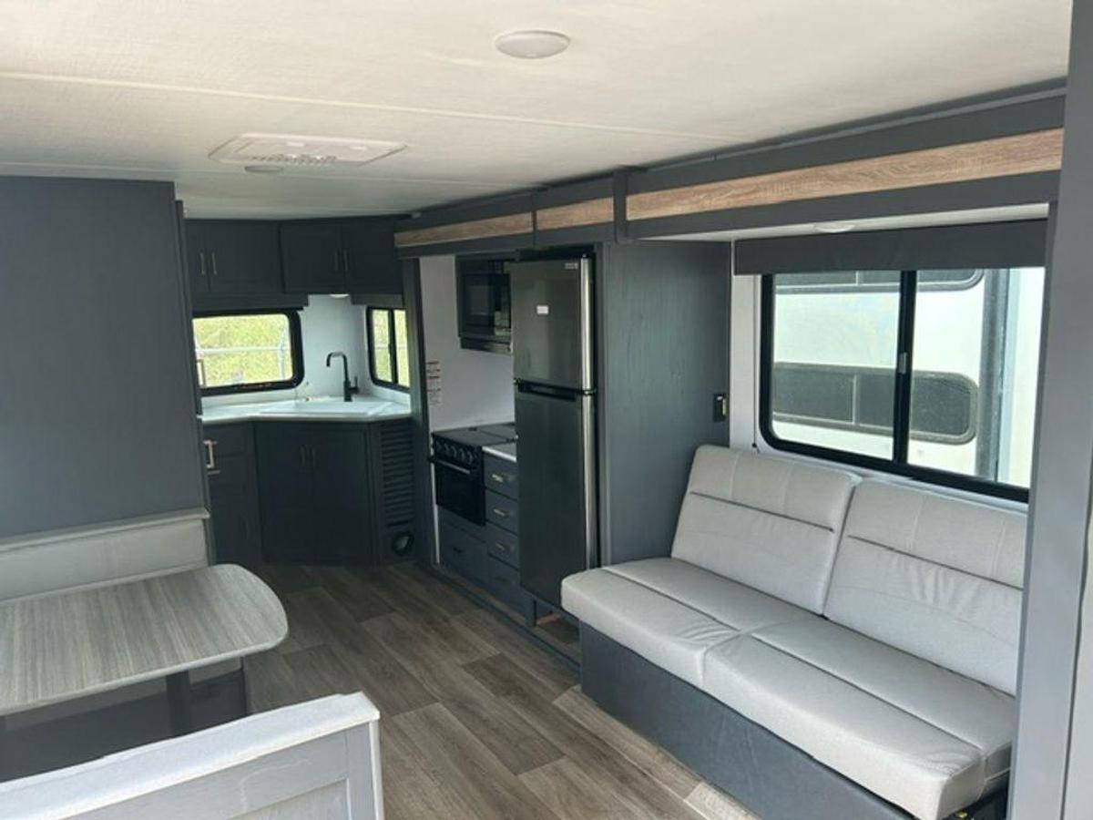 2025 Keystone RV Bullet Classic Travel Trailers 2240RK