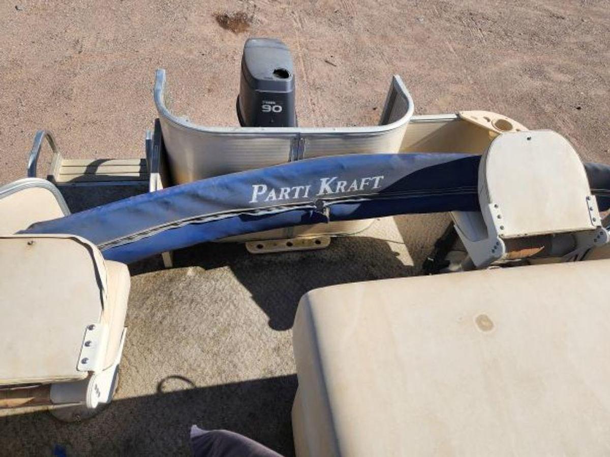 Used 2007 GODFREY 2180FCXL