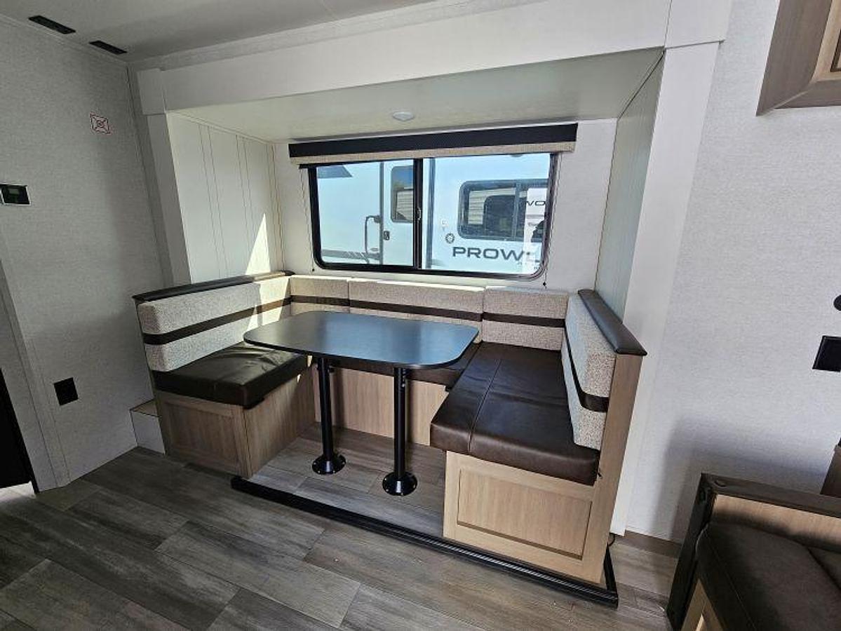2027 HEARTLAND BY JAYCO PROWLER 1802MBS