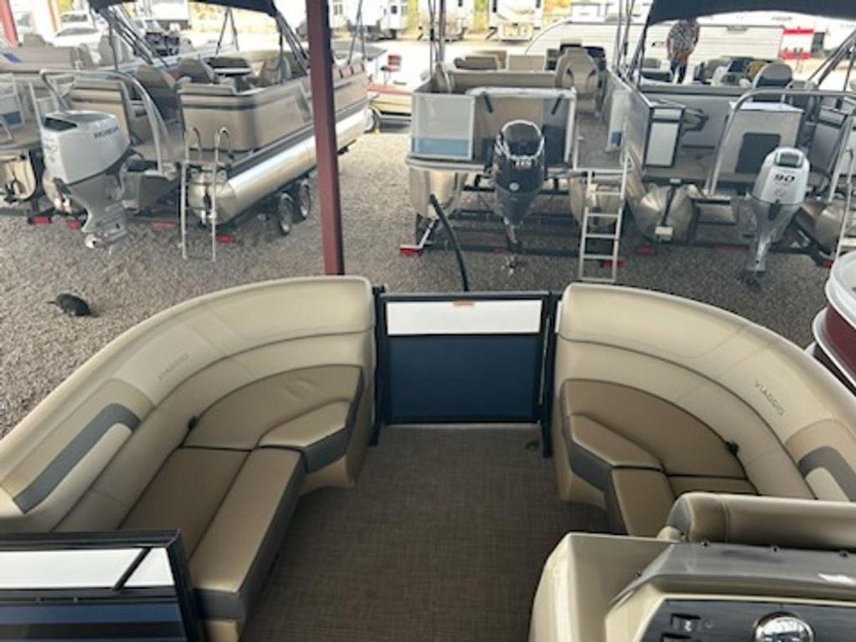 2023 THE MARINE GROUP, LLC VIAGGIO L18R PONTOON