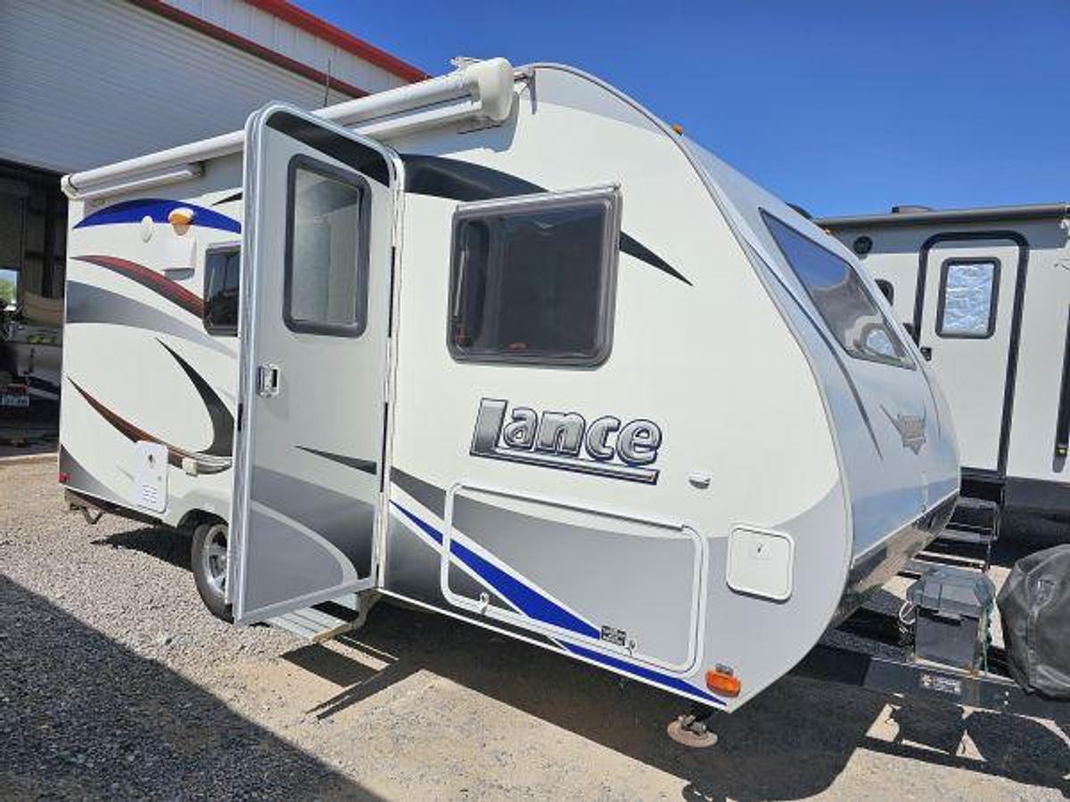 Used 2016 LANCE CAMPER LANCE TT 1575