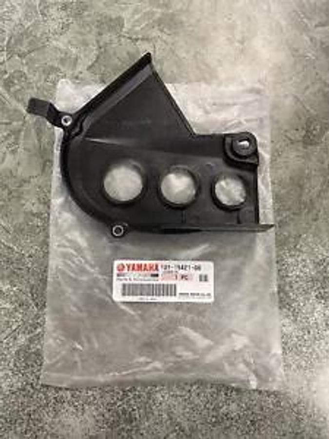 Yamaha Raptor 350 Warrior 350 Front Sprocket Crank Case Cover 1UY-15421-00-00