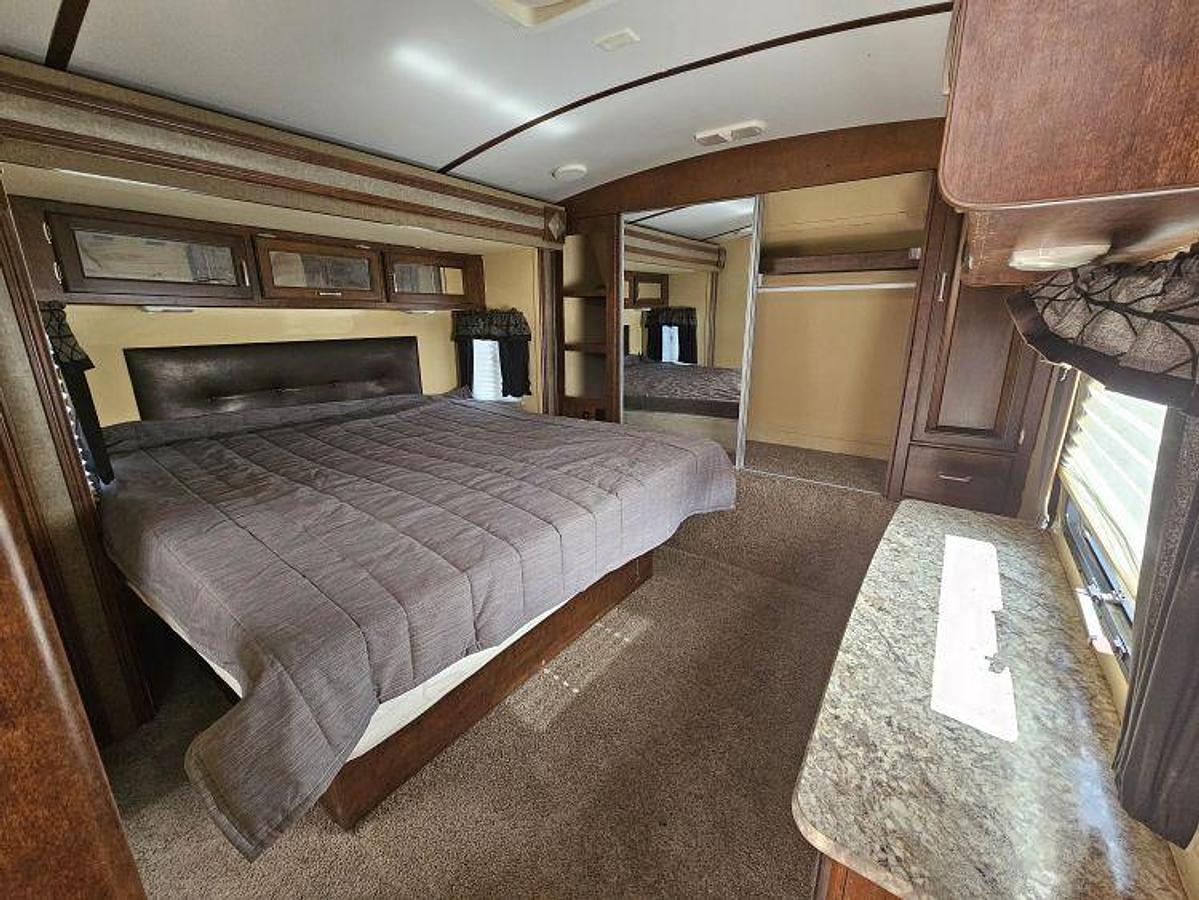 Used 2016 Keystone RV OUTBACK 326RL