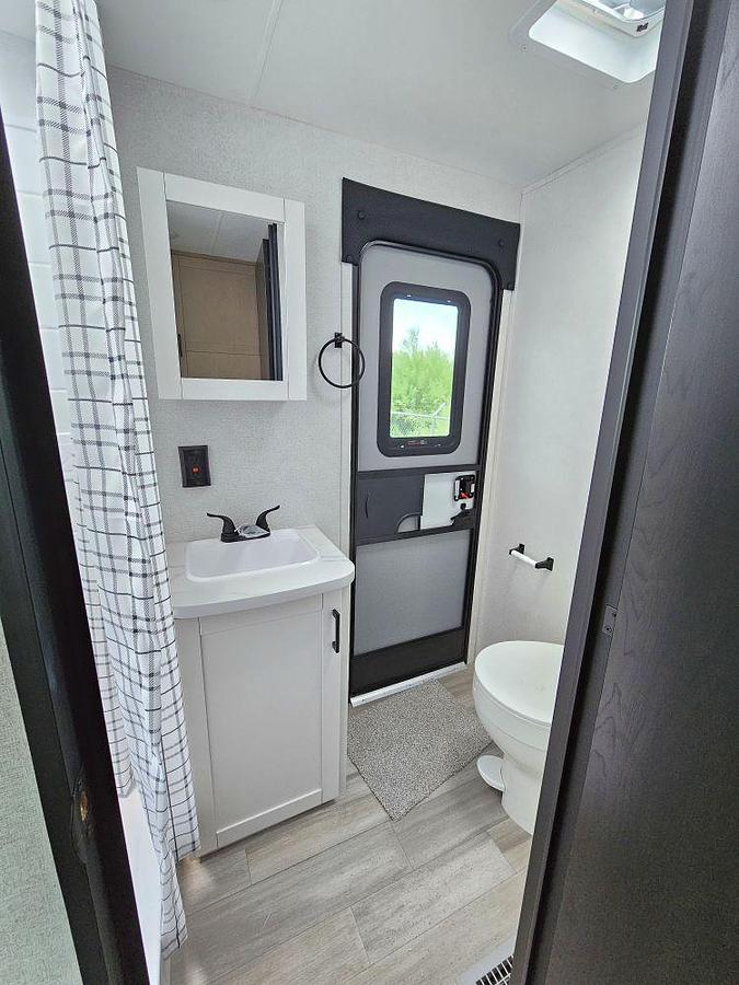 2027 HEARTLAND BY JAYCO PROWLER 3202DSB