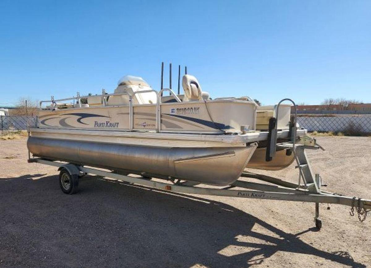 Used 2007 GODFREY 2180FCXL