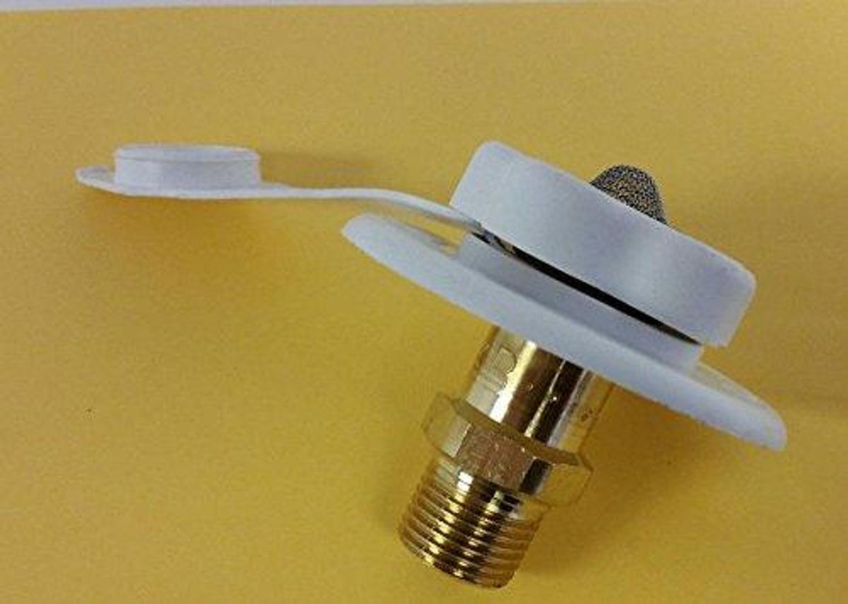 JR Products 160-85-A-26-A Polar White City Water Flange with 1/2" MPT