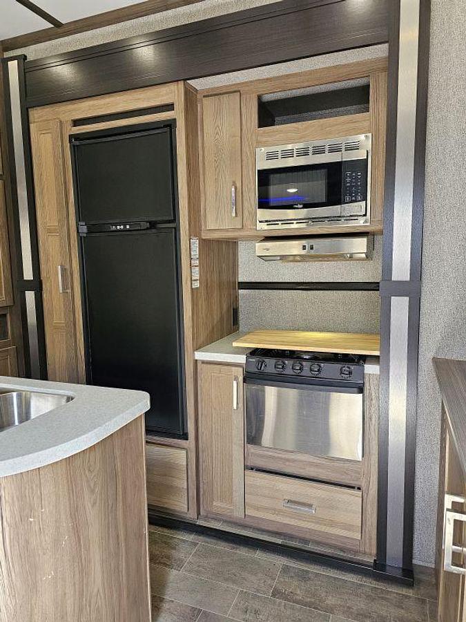 Used 2019 DUTCHMEN ENDURANCE 3556