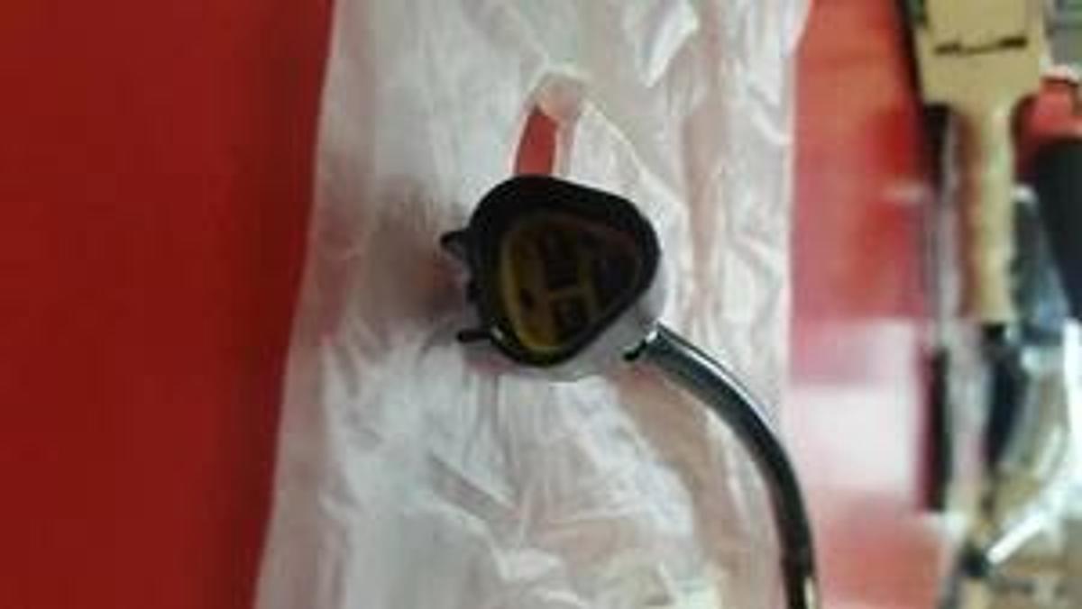 69J-82563-00-00 OEM Yamaha Switch Trim Tilt 4-Stroke 69J-82563-01-00