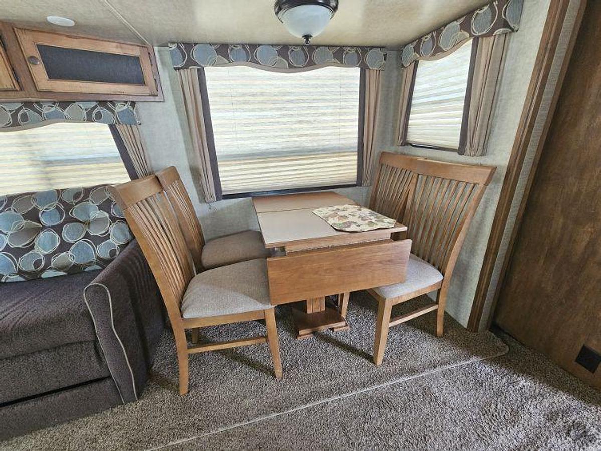 2013 Keystone RV SPRINTER 299RET