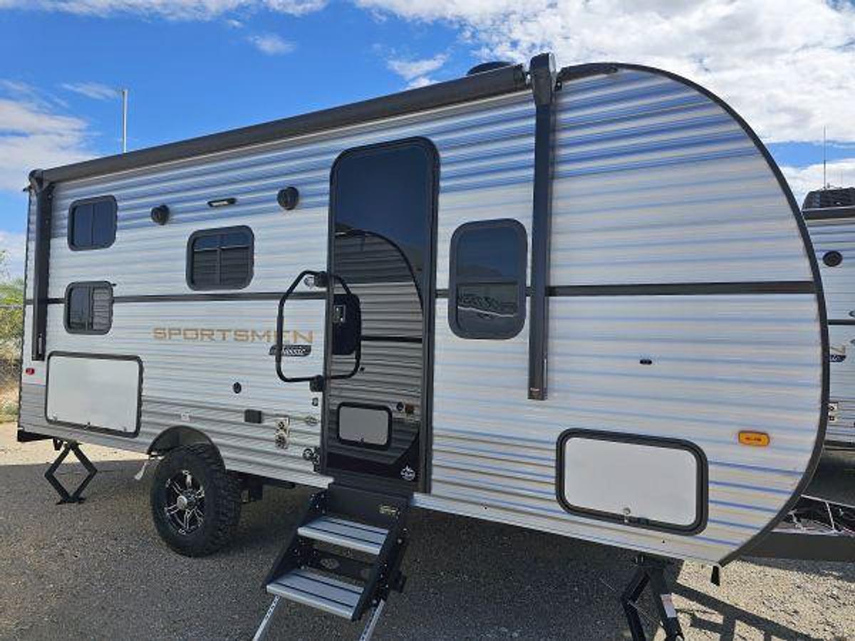 2025 KZ RV Sportsmen Classic 191BHK