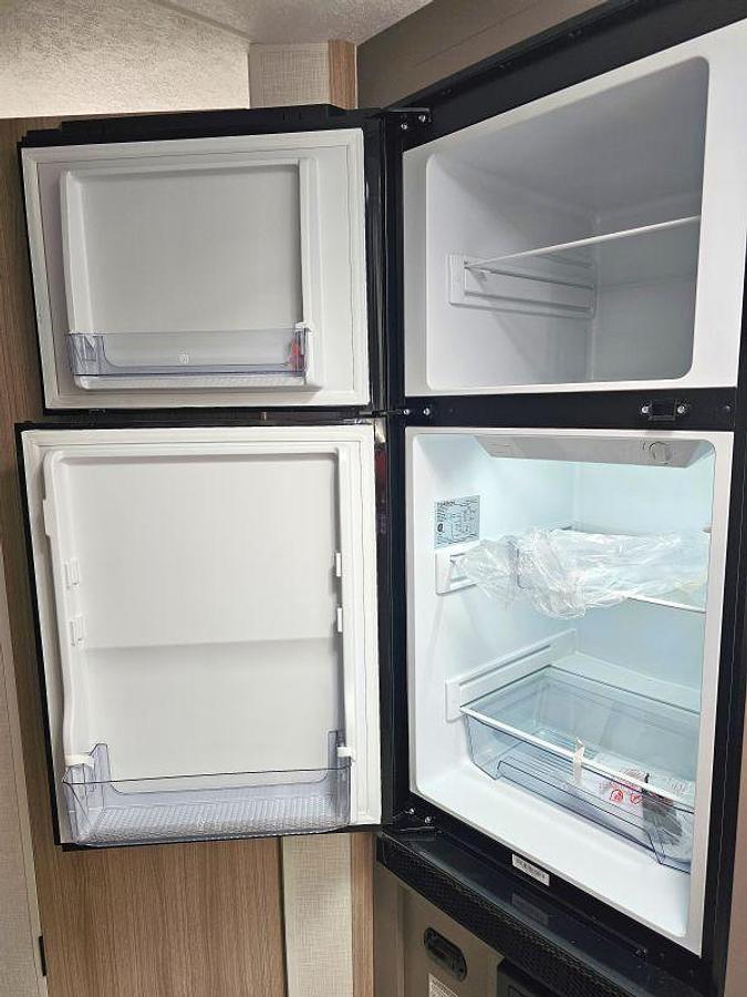 2025 KZ RV Sportsmen Classic 191BHK