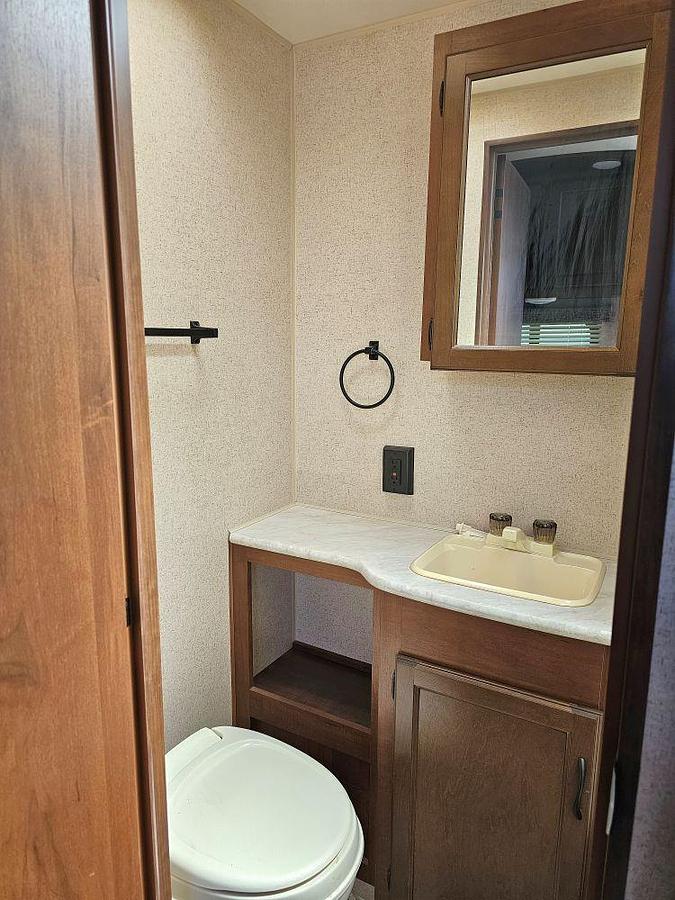 Used 2015 JAYCO JAY FLIGHT 19RD