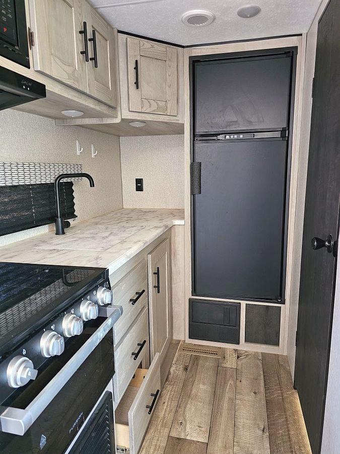 Used 2022 KZ RV CONNECT SE 191MBSE