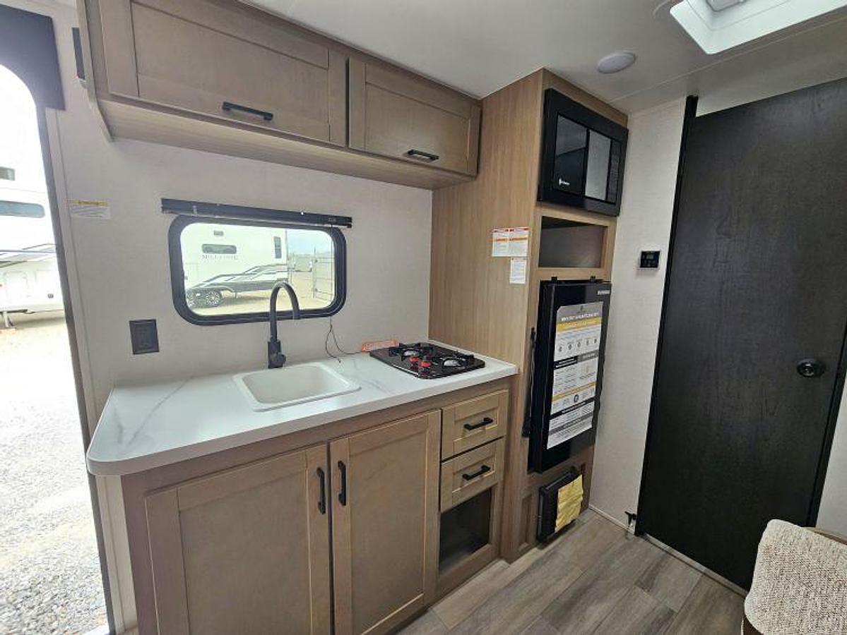 2027 HEARTLAND BY JAYCO PROWLER 1700BH
