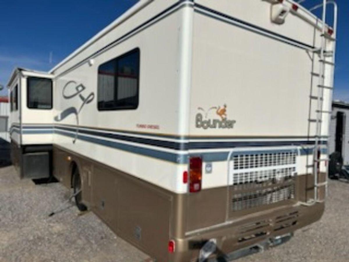 Used 1999 FLEETWOOD 39Z