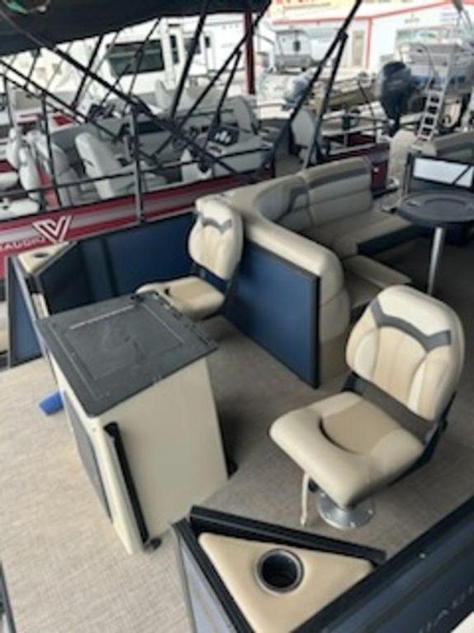 2023 THE MARINE GROUP, LLC VIAGGIO L18R PONTOON