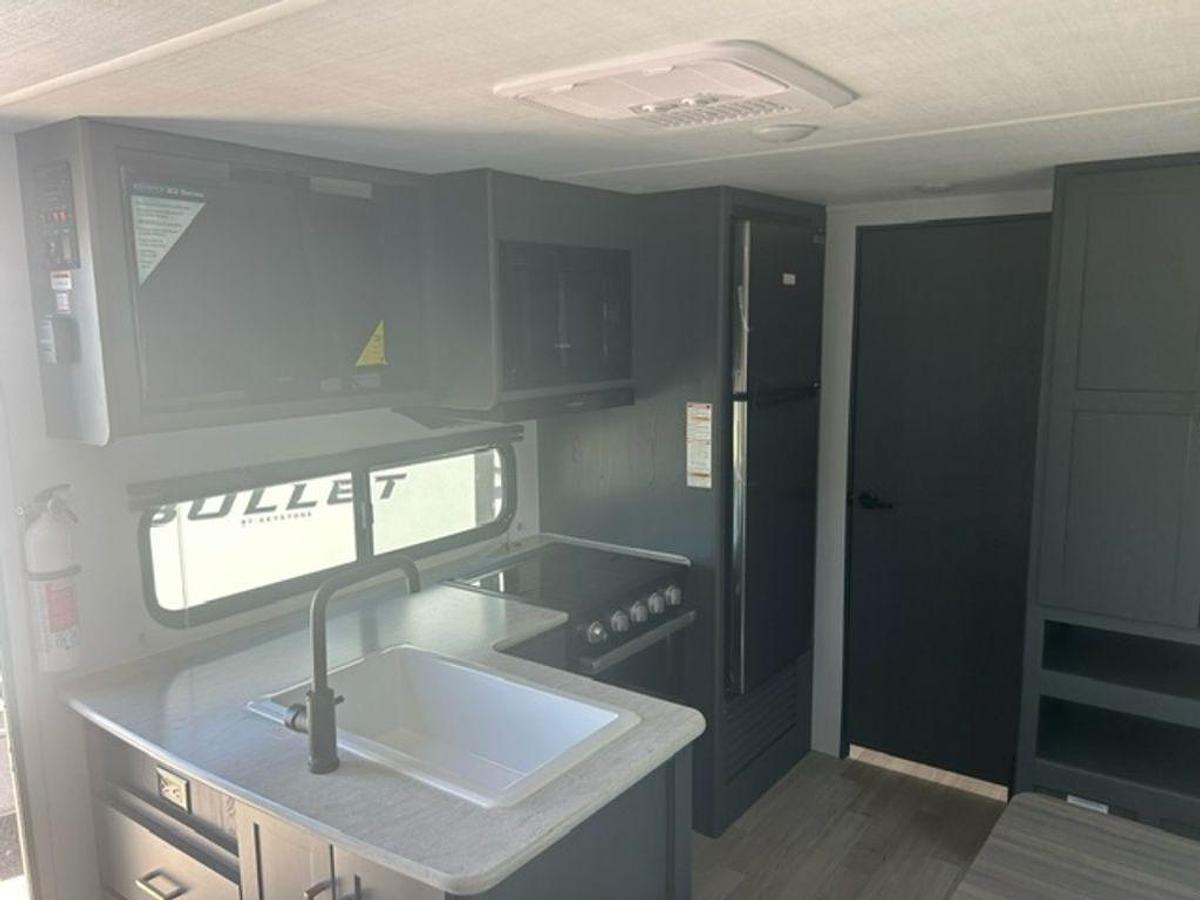 2025 Keystone RV Bullet Classic Travel Trailers 1840RB