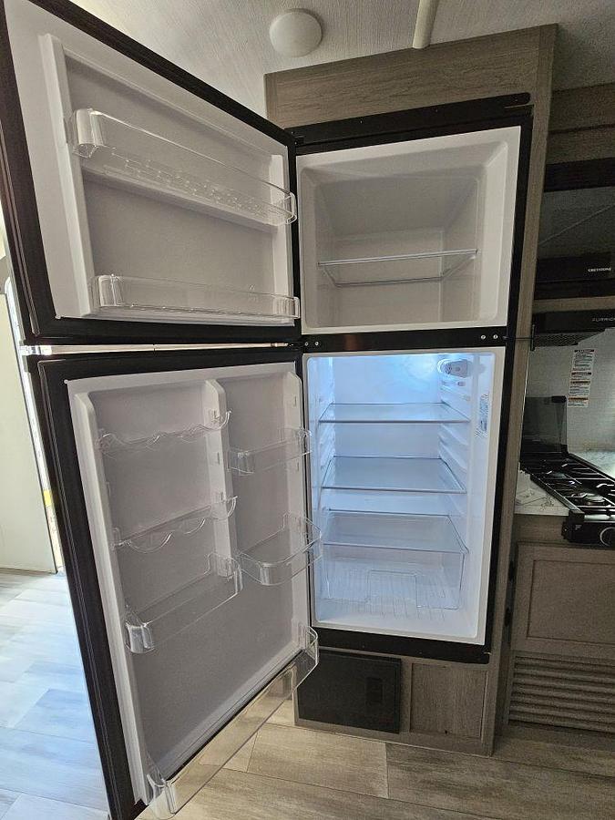 Used 2024 Keystone RV HIDEOUT 291BR