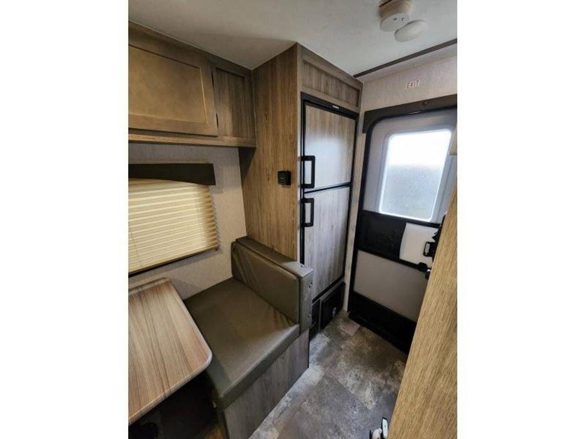 2025 Sunset Park RV Sun-Lite 16BH