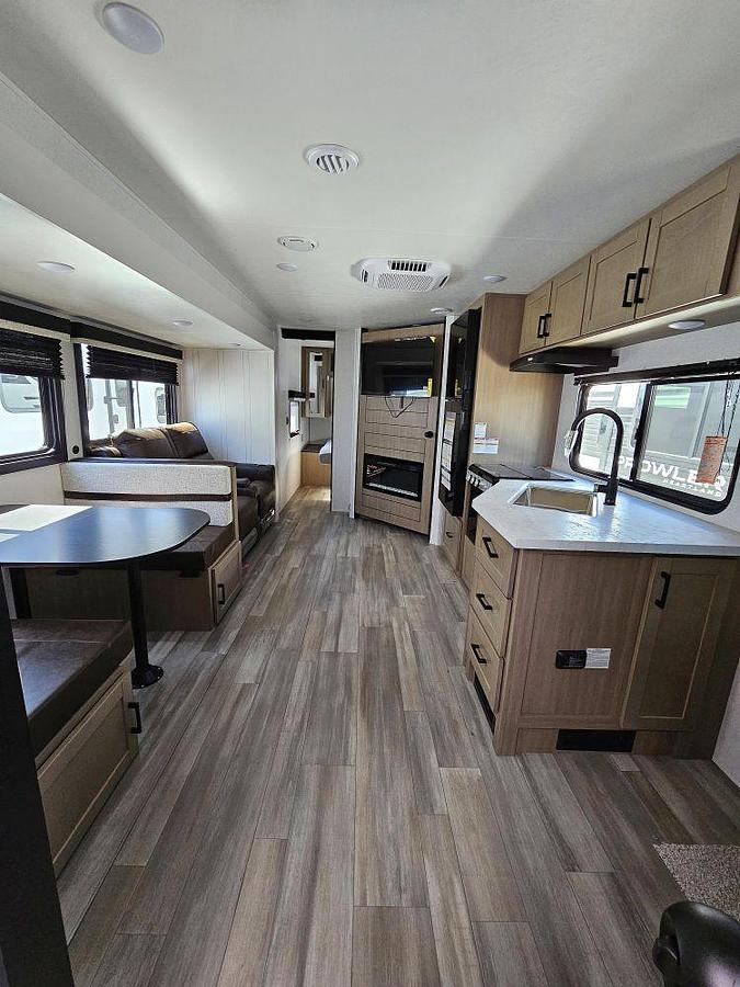 2027 HEARTLAND BY JAYCO PROWLER 2702BHS