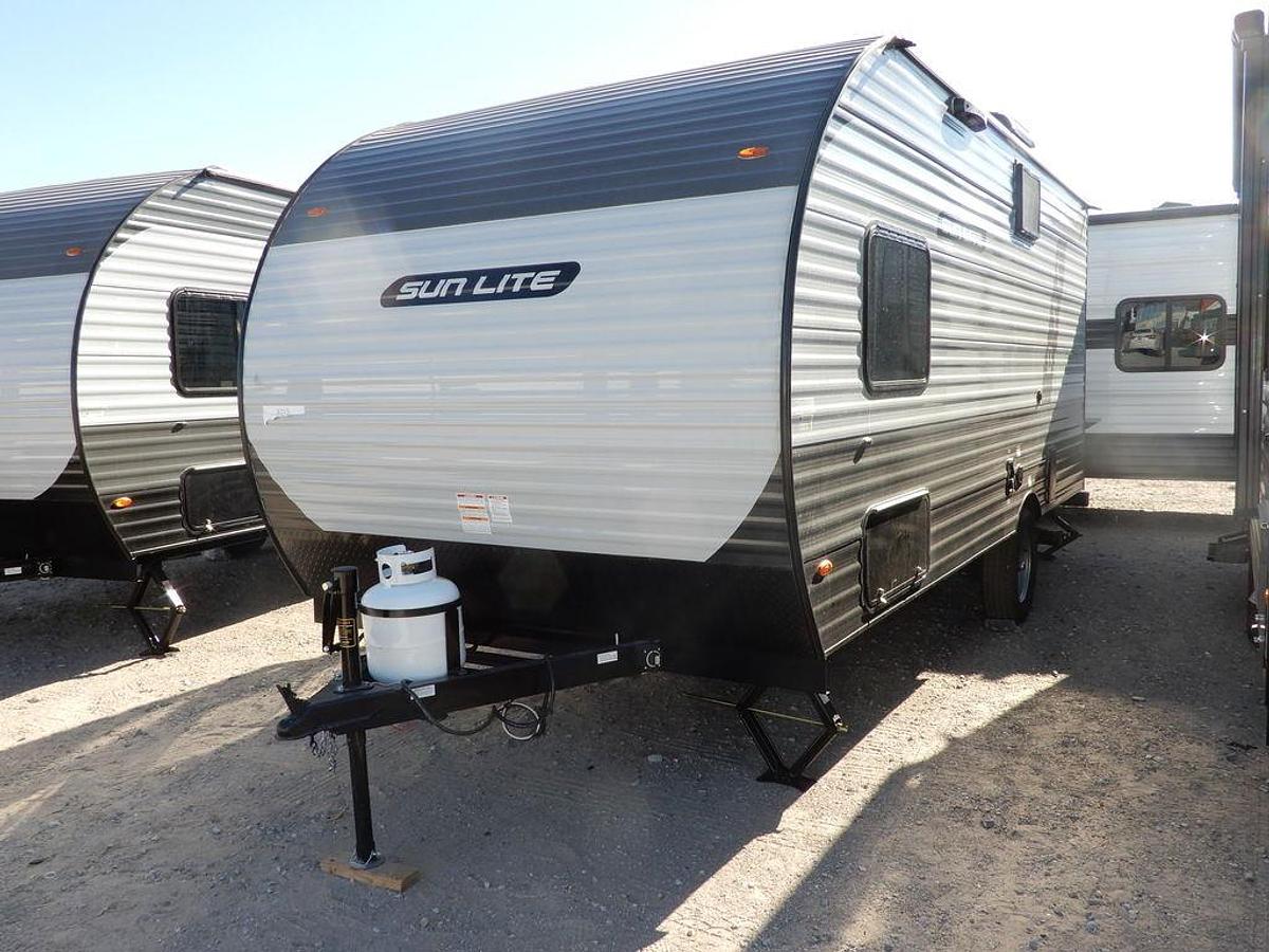 2024 Sunset Park RV Sun Lite LTD 19RK