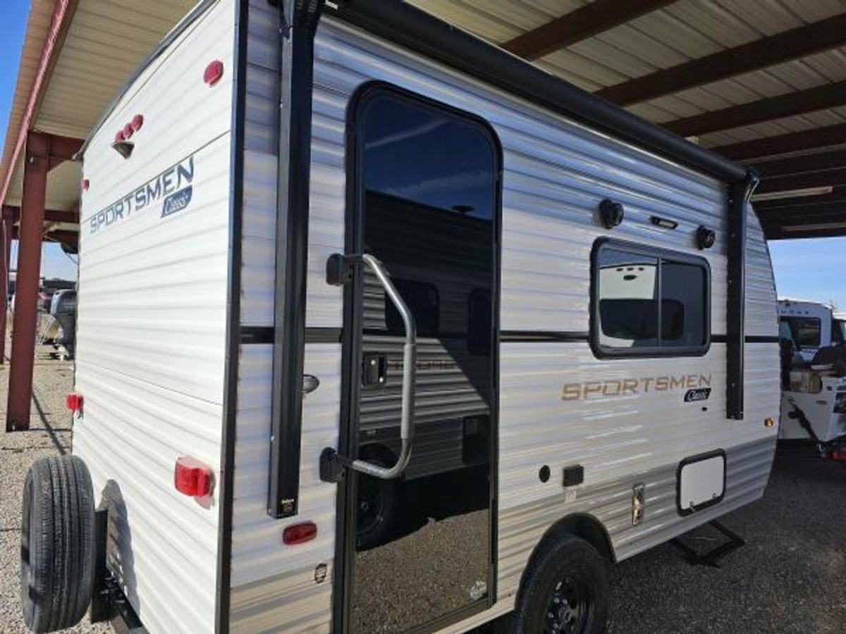 2025 KZ RV Sportsmen Classic 130RB