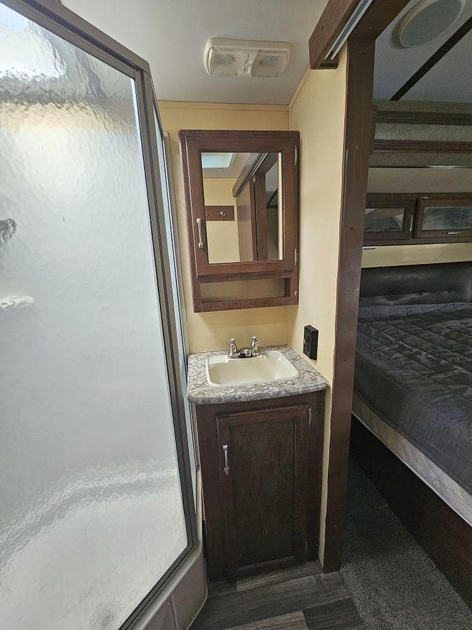 Used 2016 Keystone RV OUTBACK 326RL