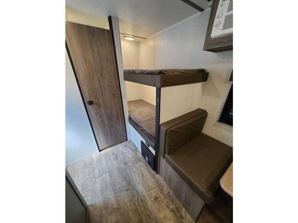 Used 2024 Sunset Park RV Sun Lite LTD 19BH