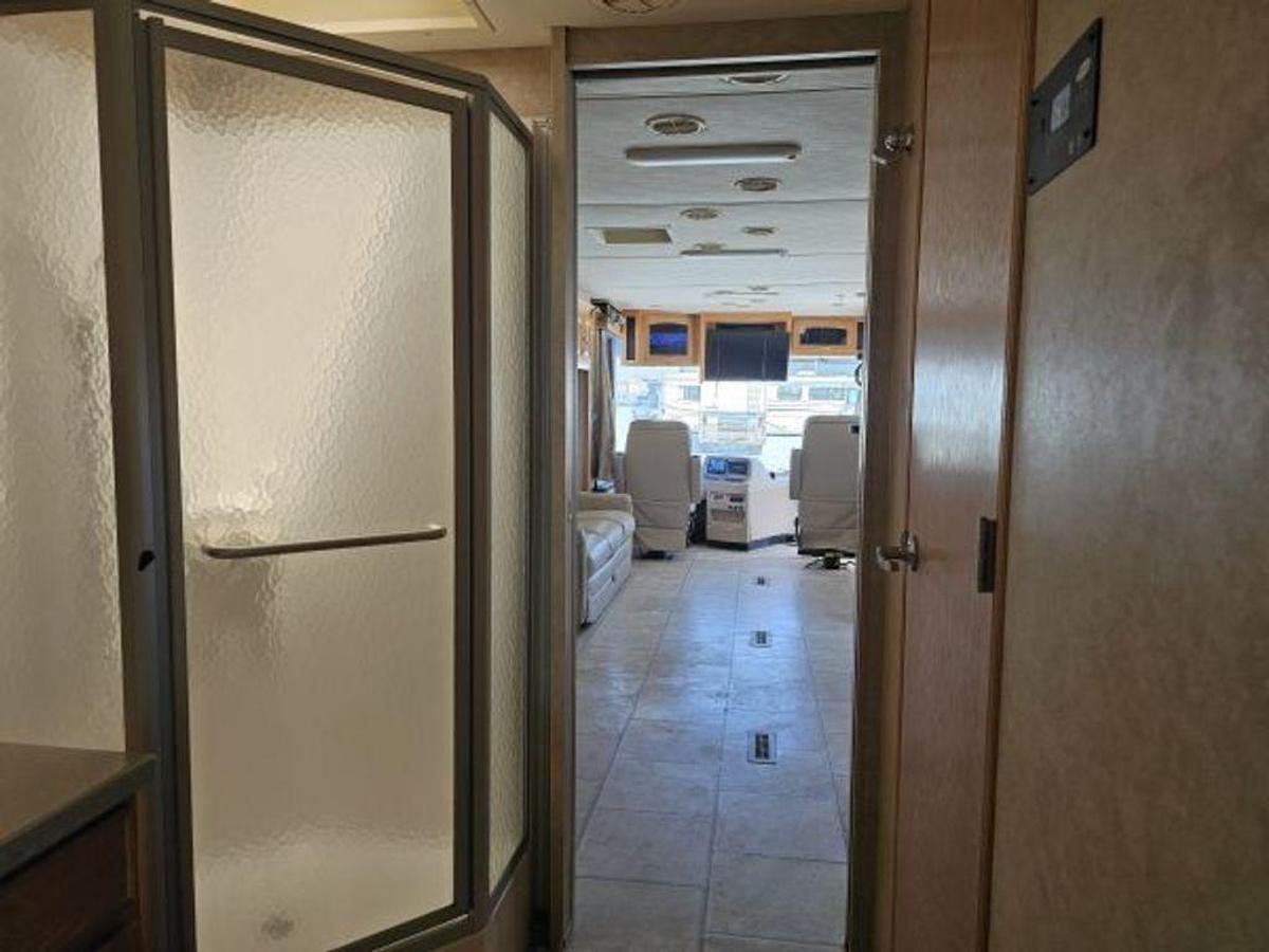 Used 2007 Newmar  KOUNTRY STAR 3916