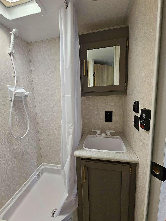 Used 2025 KZ RV SPORTSMEN CLASSIC 191BHK