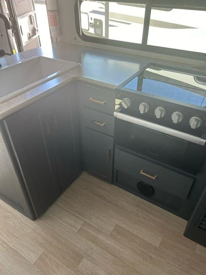 2025 Keystone RV Bullet Classic Travel Trailers 1840RB