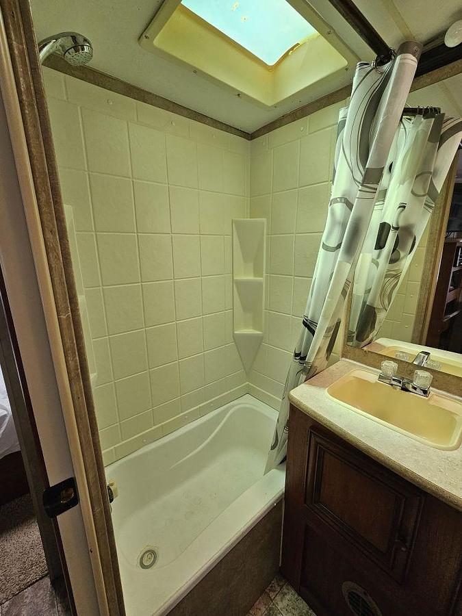 Used 2012 KZ RV SPREE 280RLS