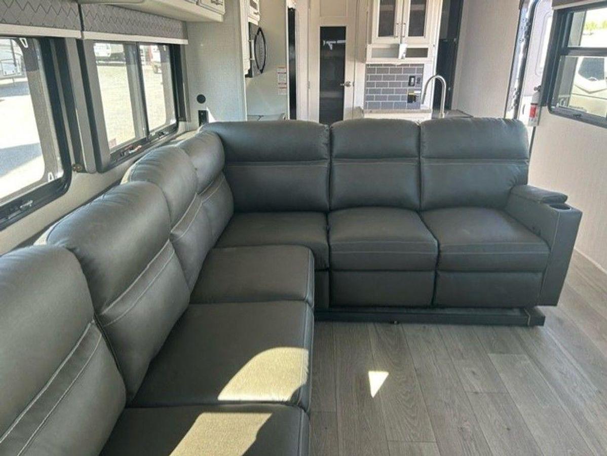 2025 Keystone RV Cougar 320RDS