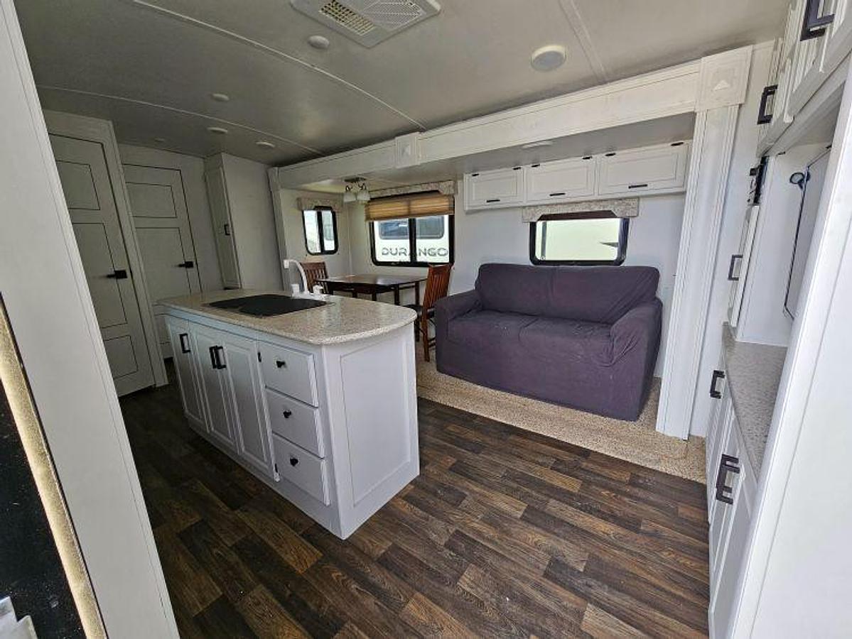 Used 2015 Keystone RV PREMIER 26RBPR
