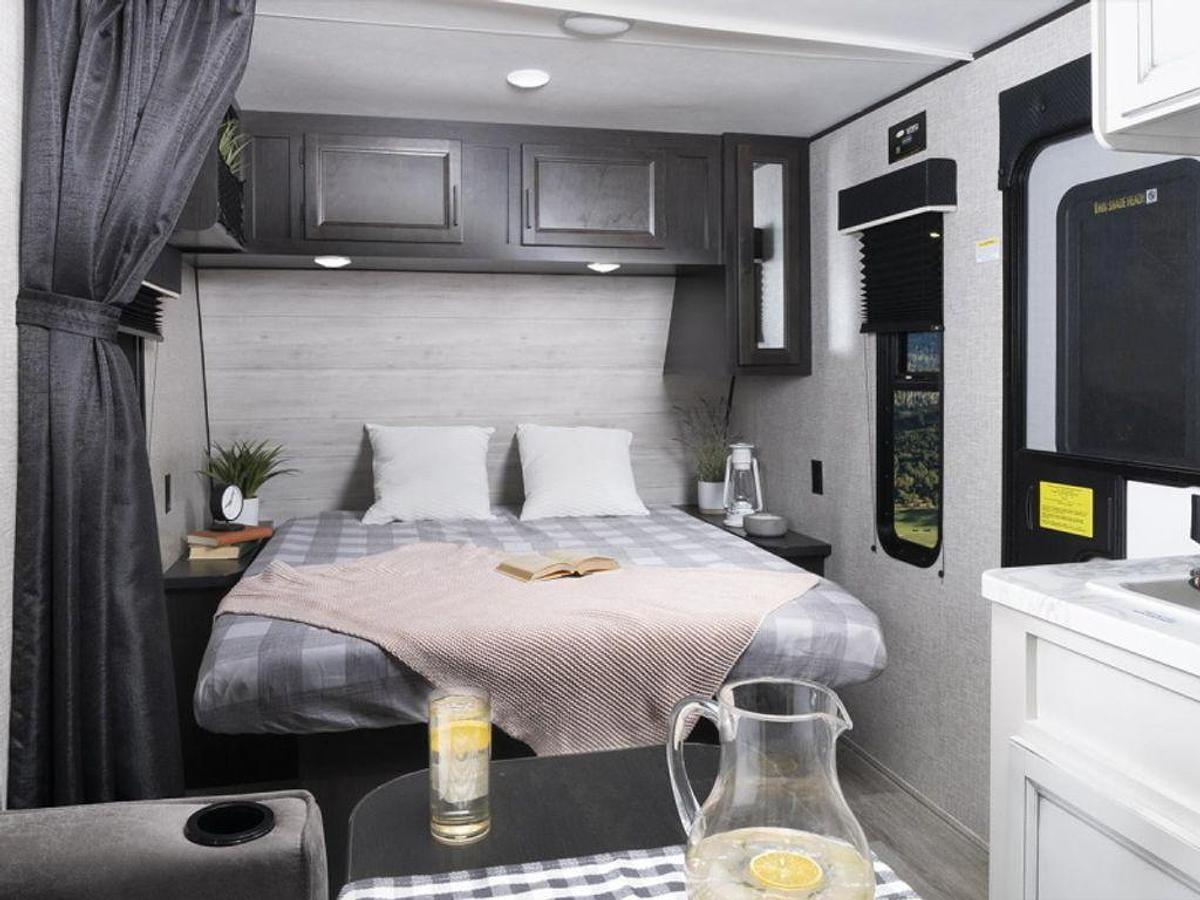 Used 2022 Jayco Jay Flight SLX 7 183RB