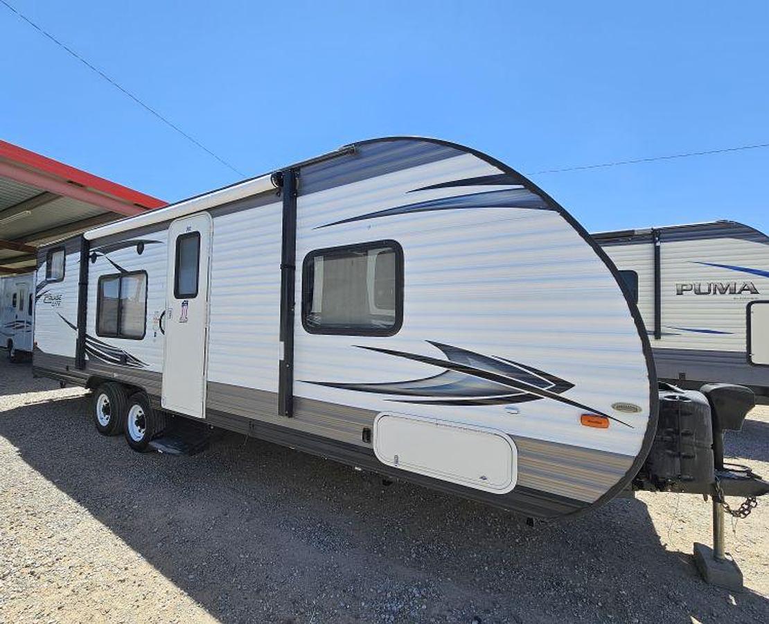 Used 2016 FOREST RIVER SALEM CRUISE LITE 261BHXL
