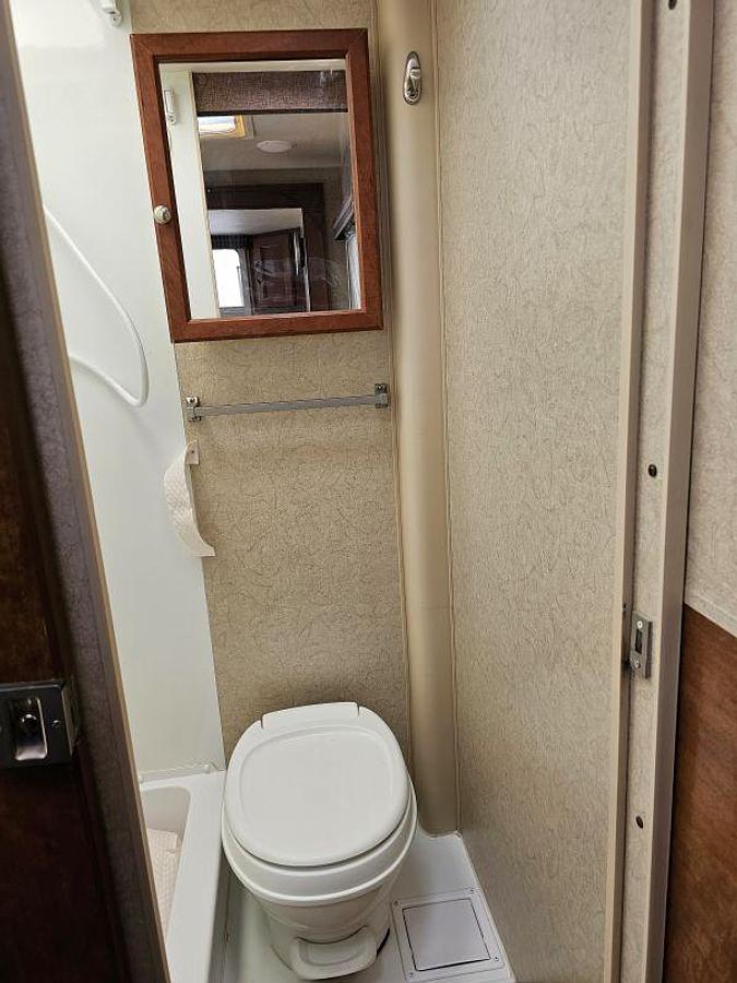 Used 2016 LANCE CAMPER LANCE TT 1575