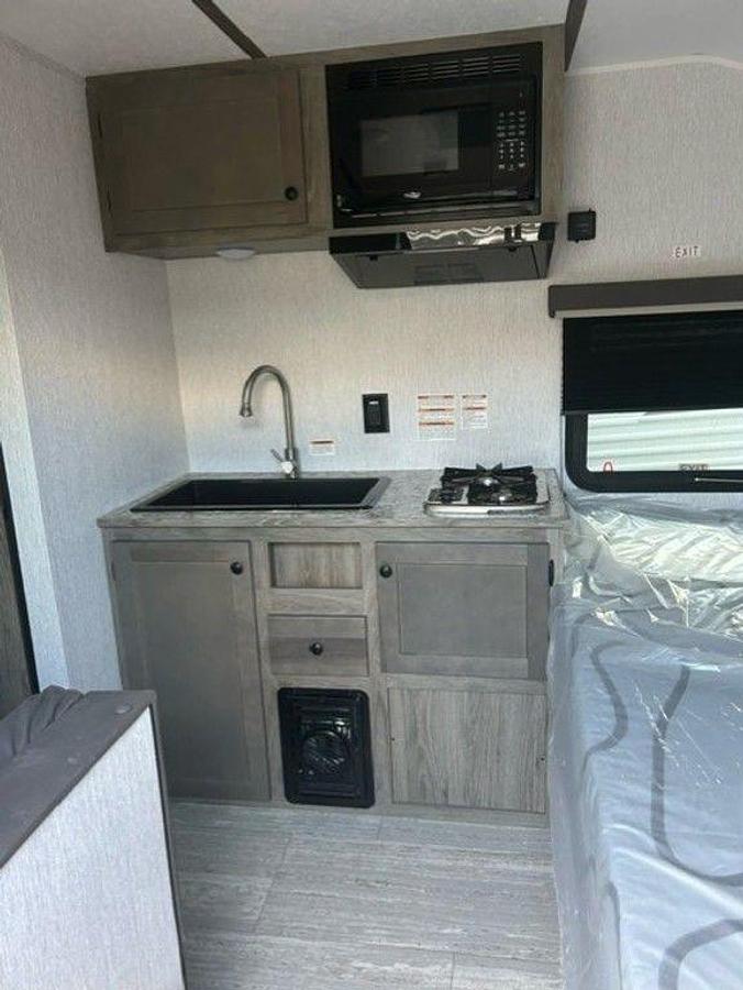 2025 Sunset Park RV Sun Lite LTD 13BD LTD
