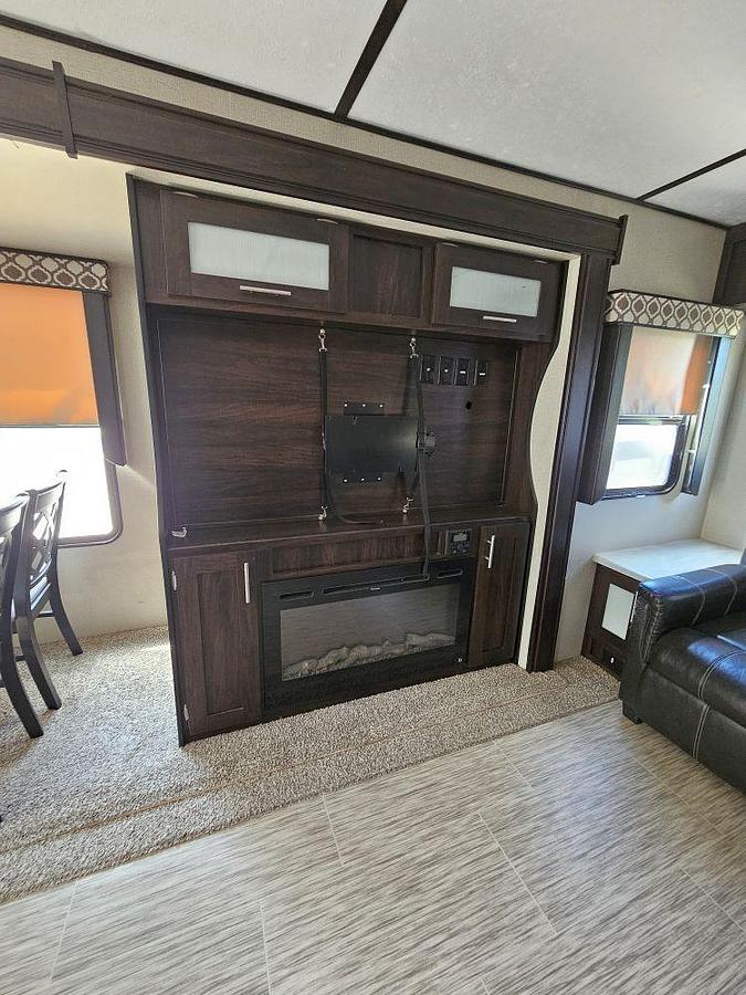Used 2020 PRIME TIME LACROSSE 3399SE