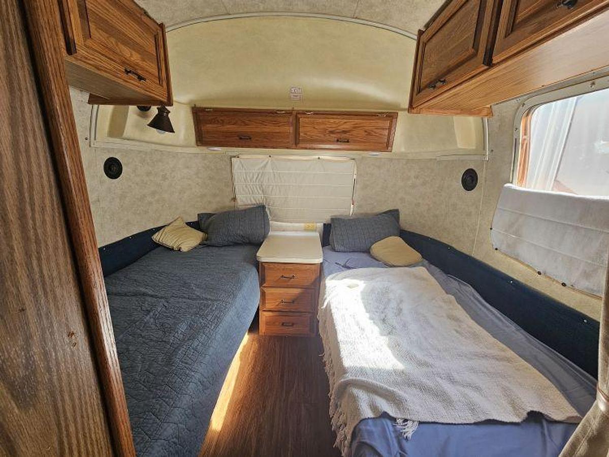 Used 1993 AIRSTREAM EXCELLA 29