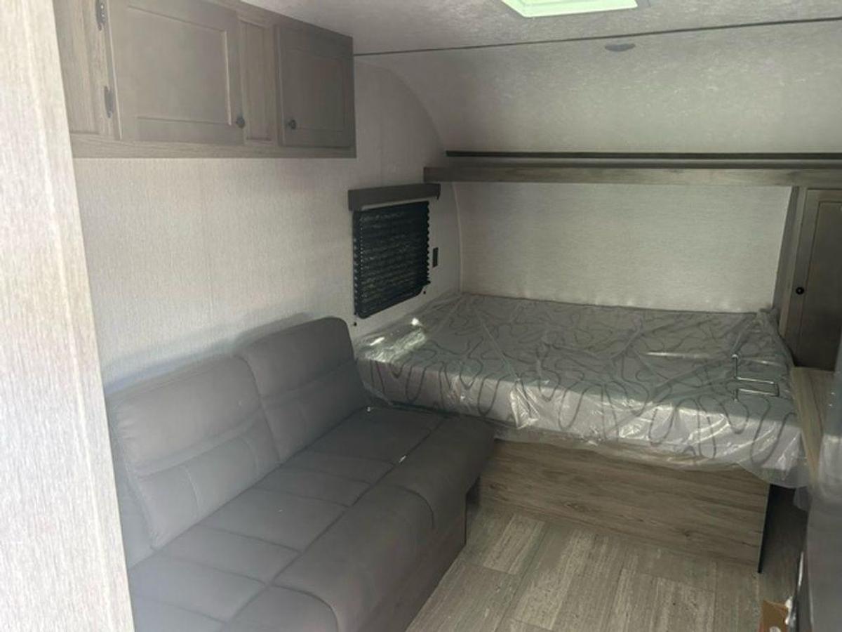 2025 Sunset Park RV Sun Lite LTD 19RK LTD