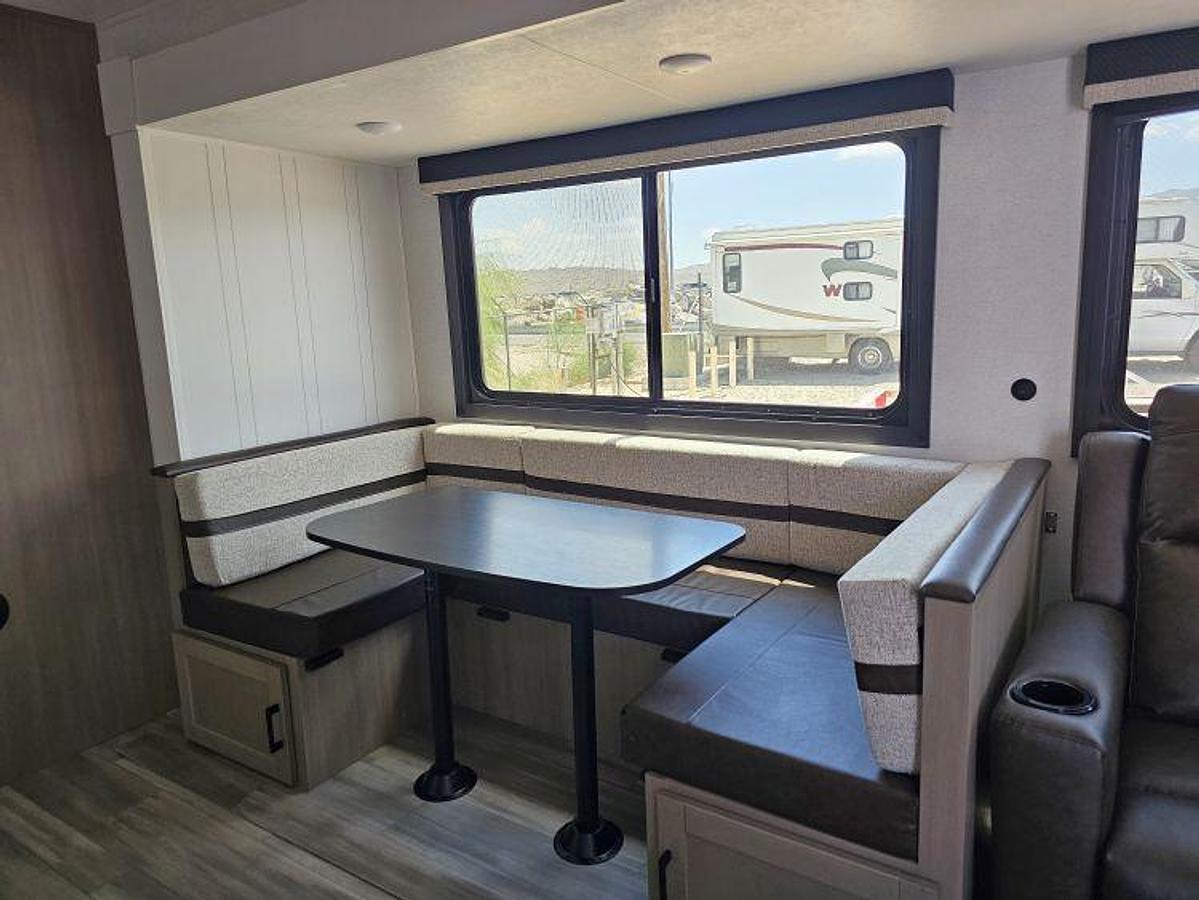 2027 HEARTLAND BY JAYCO PROWLER 3202DSB