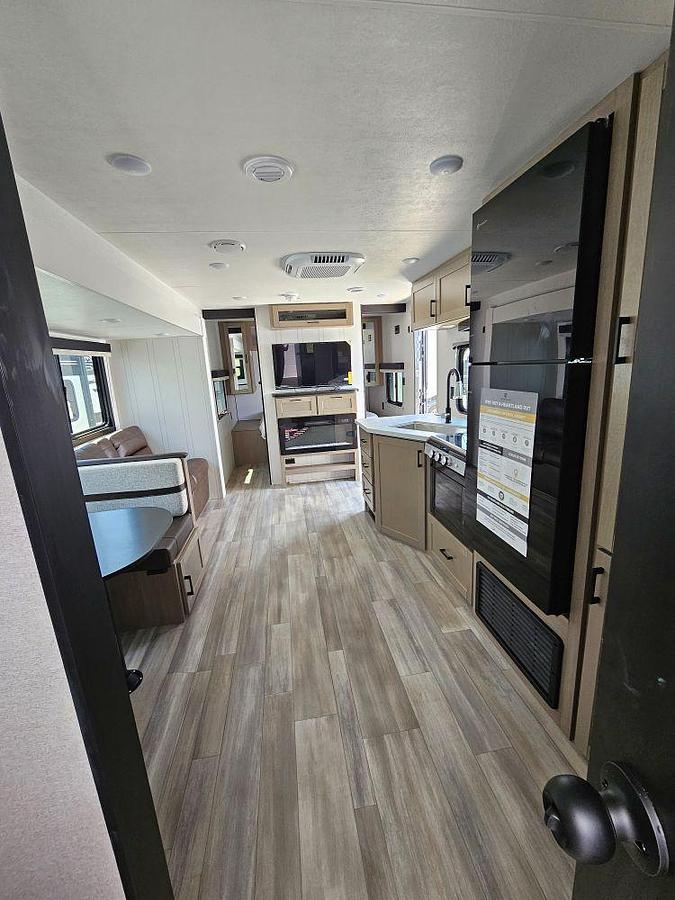 2027 HEARTLAND BY JAYCO PROWLER 2602BHS