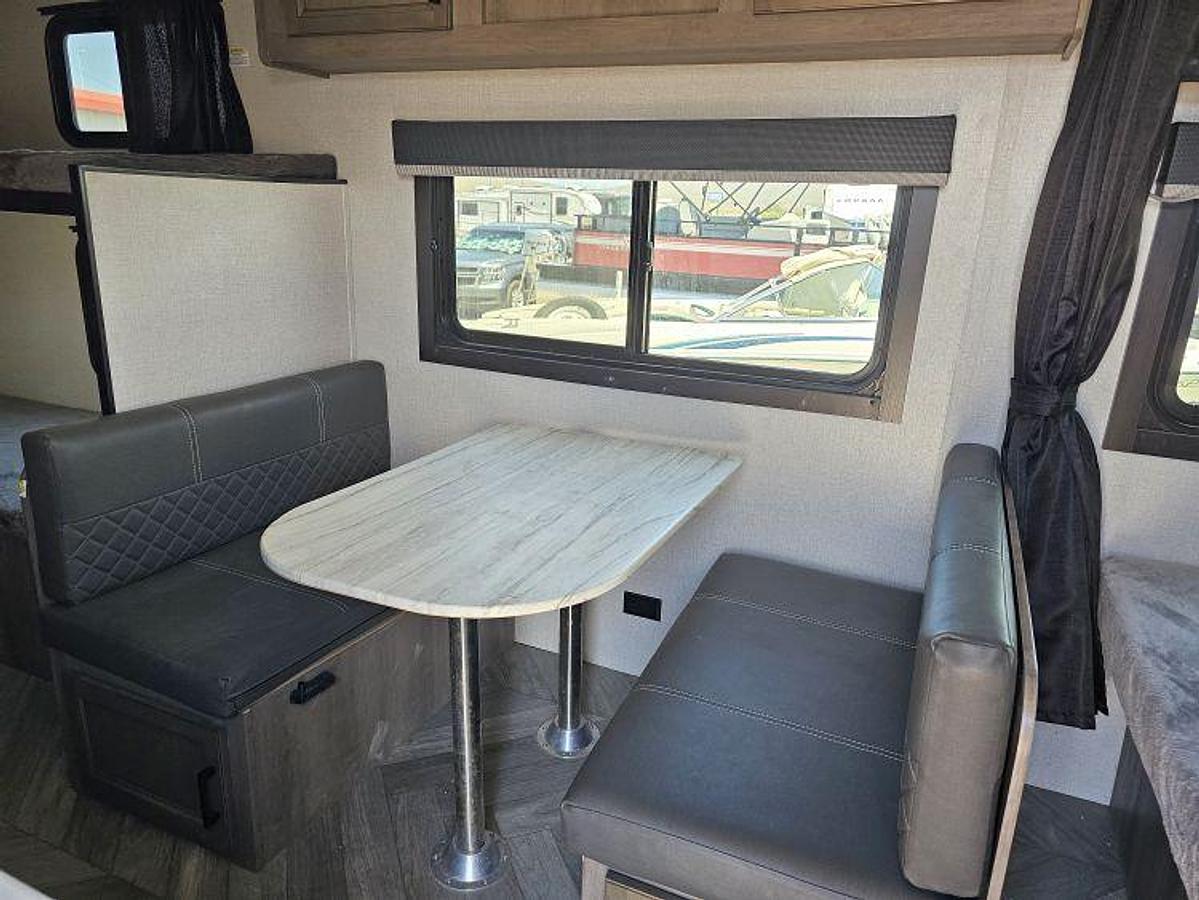 Used 2022 HIGHLAND RIDGE OLYMPIA SPORT 19BH