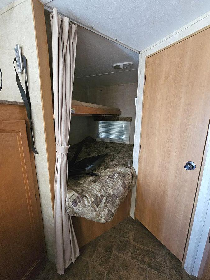 Used 2012 Keystone RV HORNET HIDEOUT 19FLBWE