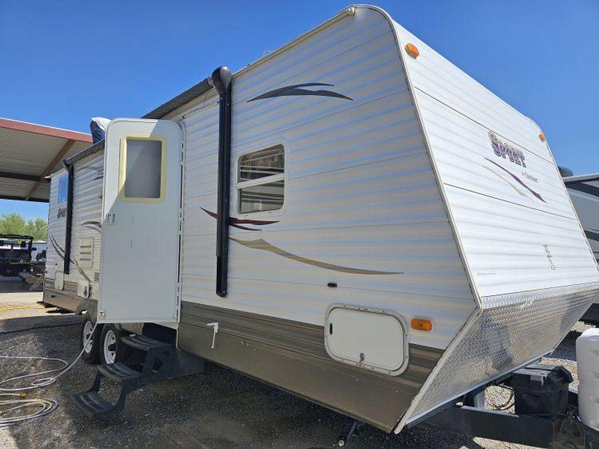 Used 2010 DUTCHMEN SPORT 26B-DSL