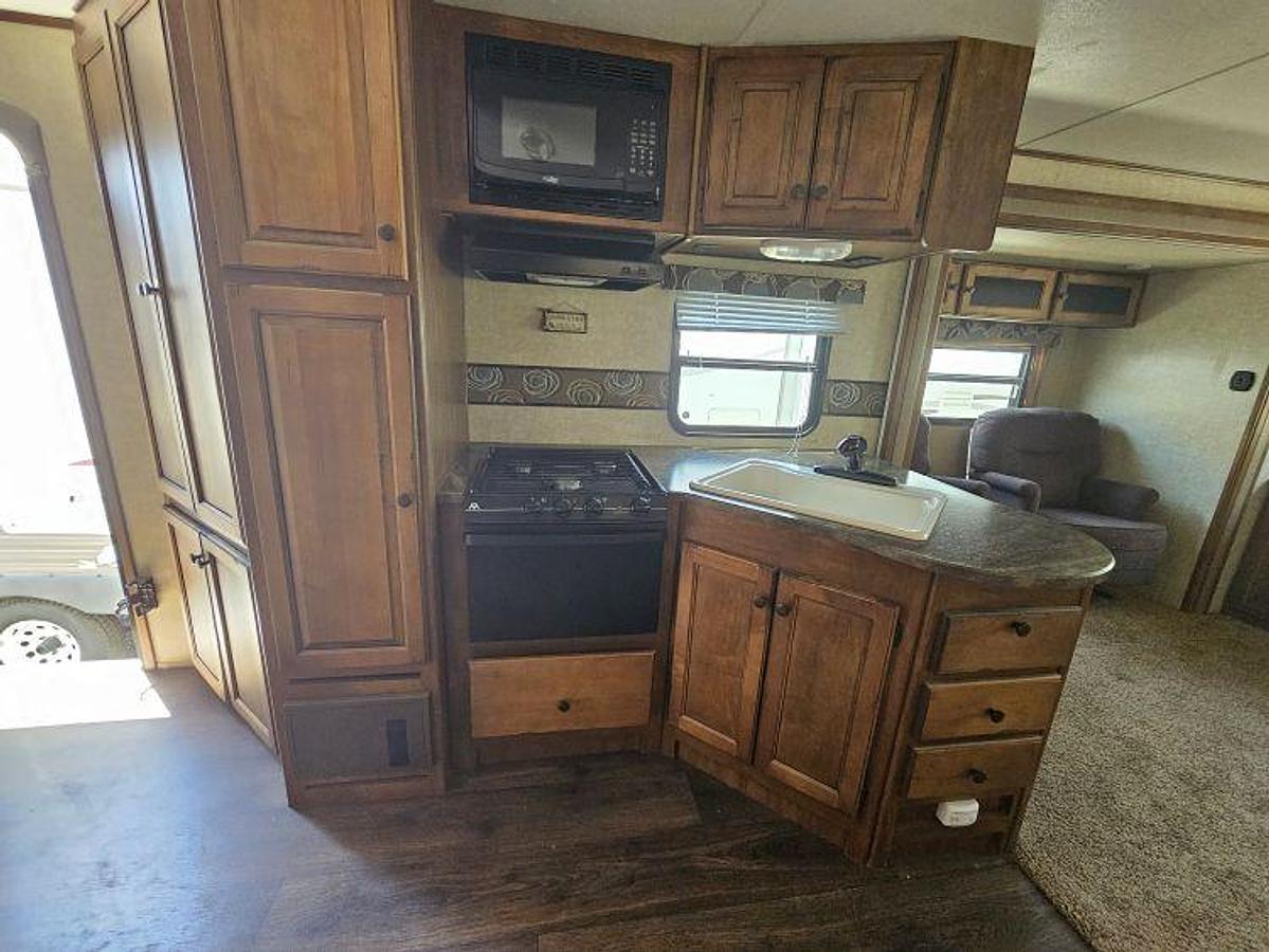 2013 Keystone RV SPRINTER 299RET