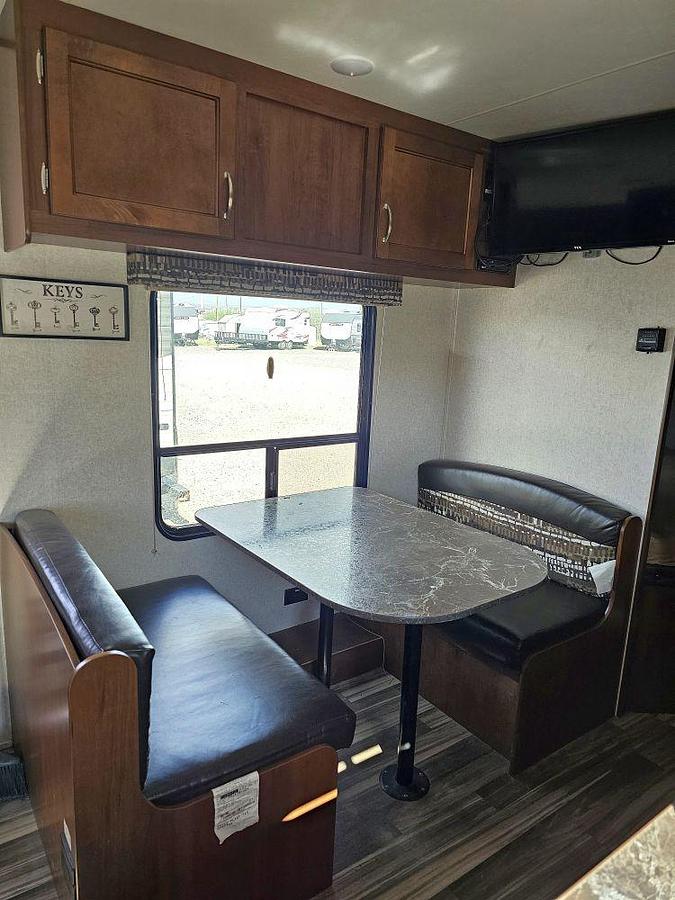 Used 2017 JAYCO JAYFLIGHT SLX 264BHW