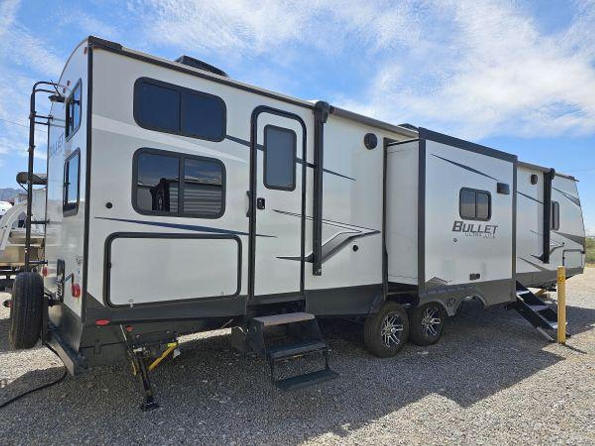 Used 2023 Keystone RV BULLET 330BHS