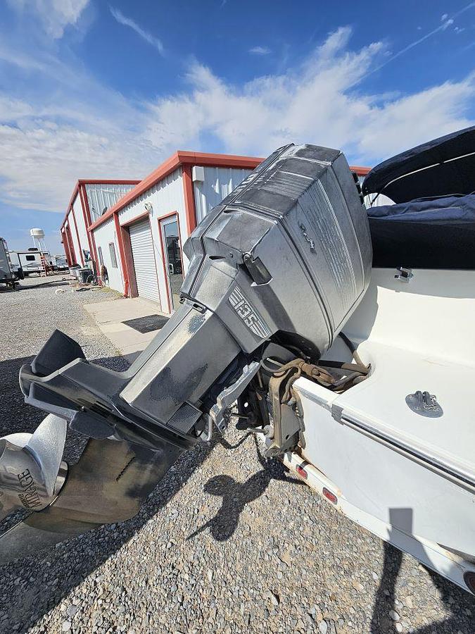 Used 1989 SEA RAY  180B